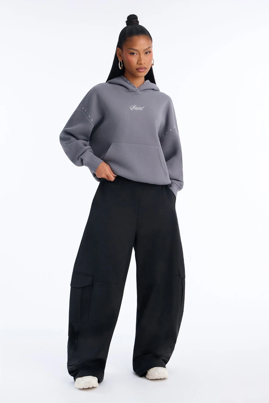 Washed gray oversized hoodie with cargo pants